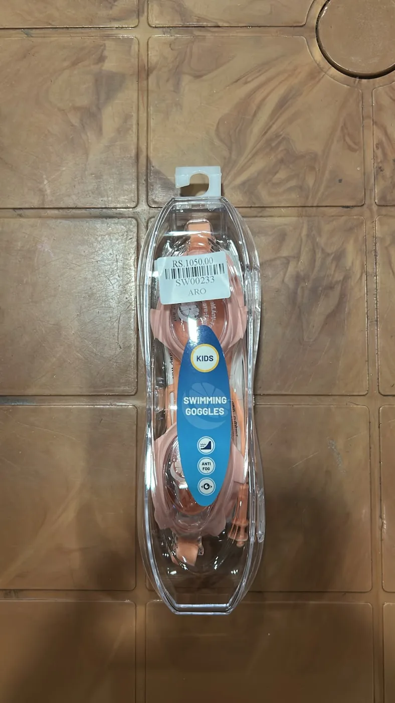 SWIMMING GOGGLES ADULT