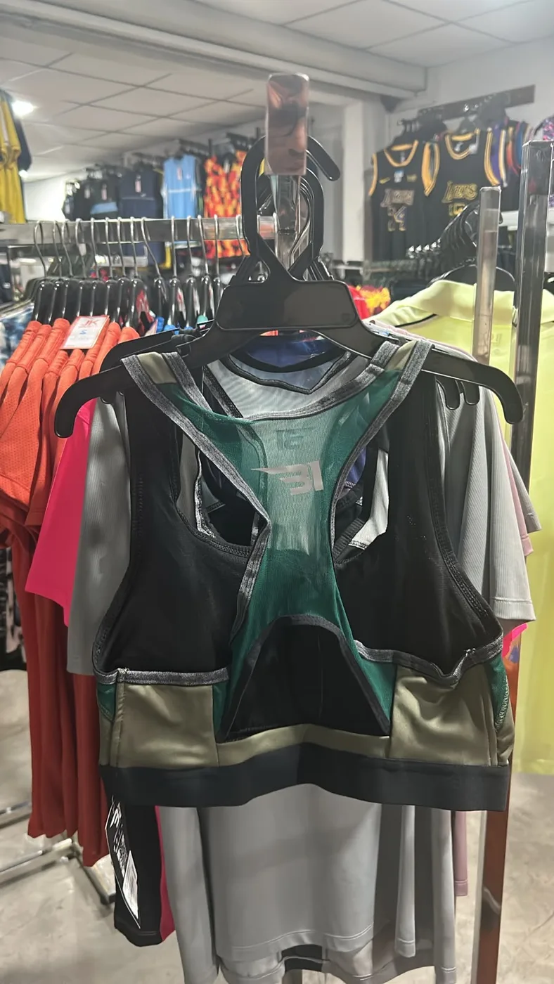 SPORTS BRA XL