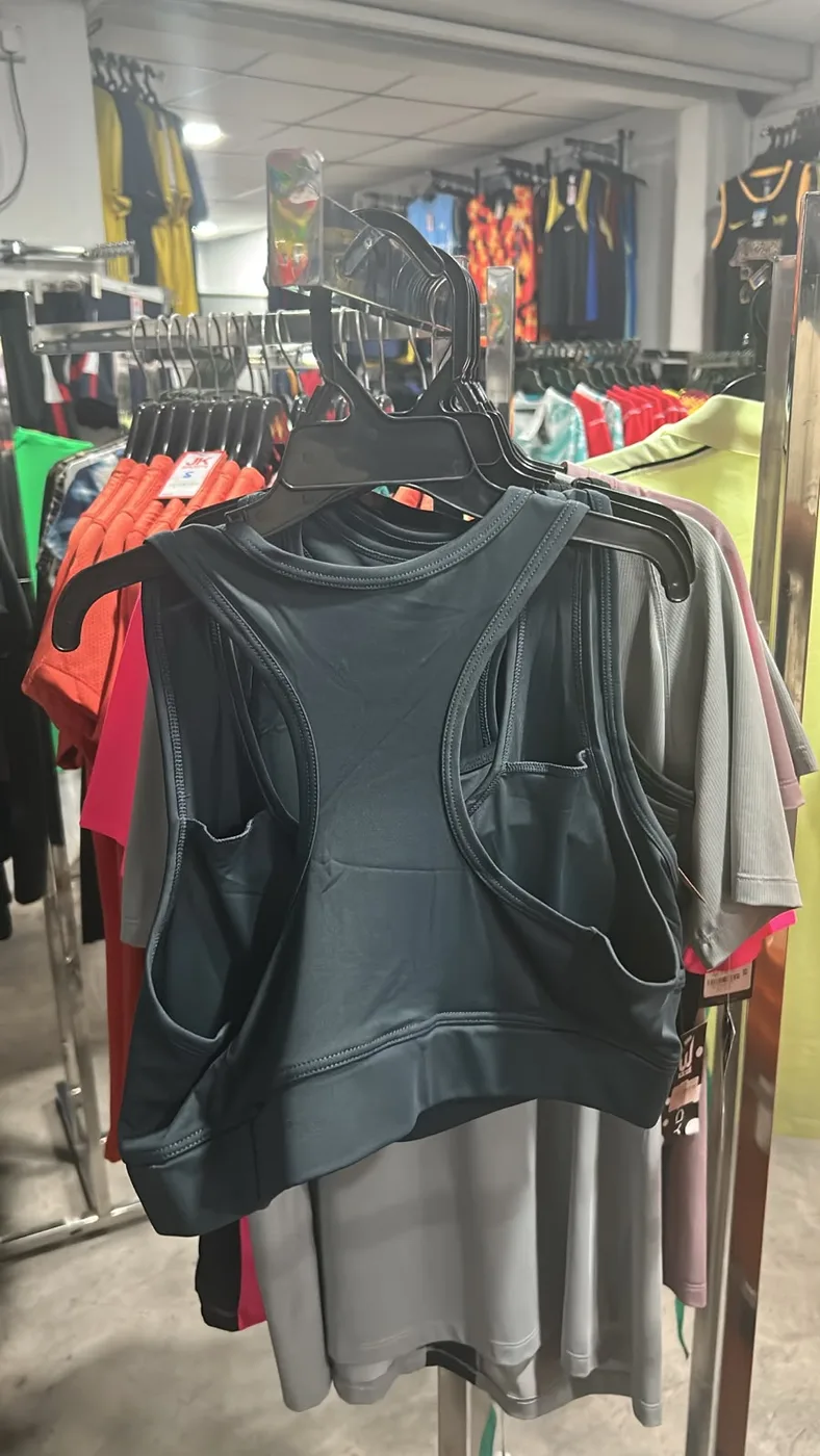 SPORTS BRA XL